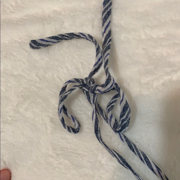 Listicle Tie tank top - Picture 2 of 2